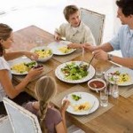 <b>Creative Family Dining</b>