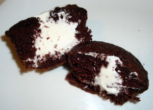 cupcakes cut in half to show cream filling
