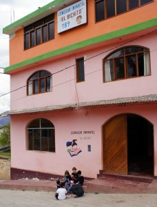 "El Bichito" children's dining room and tutoring humanitarian center